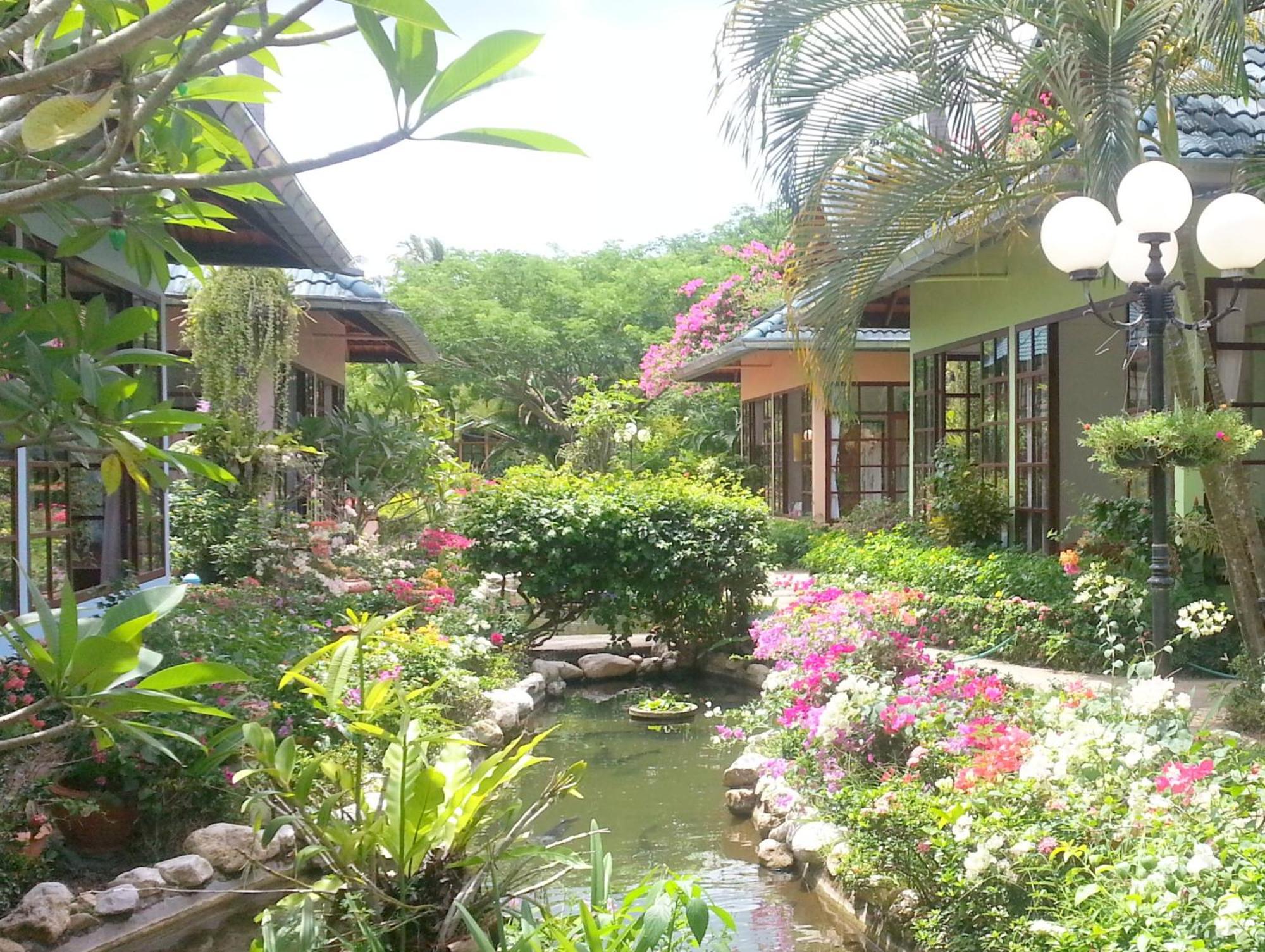 Ekman Garden Resort Sichon Exterior foto